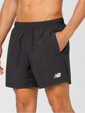 New Balance 5” Athletic Shorts Black Men’s size Large Zip Pocket Lightweight